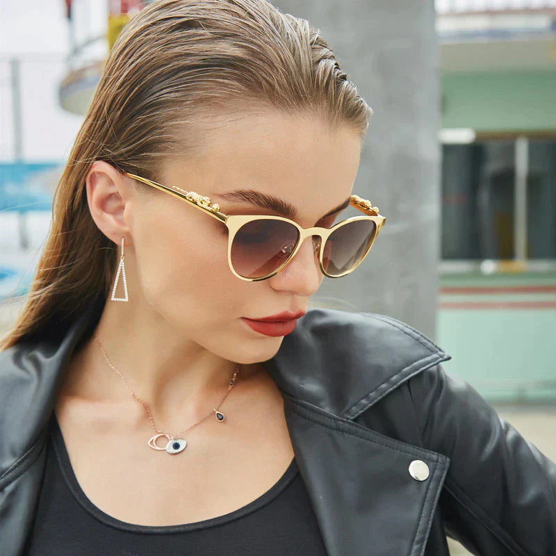 Copie Cartier Femmes en acier doré