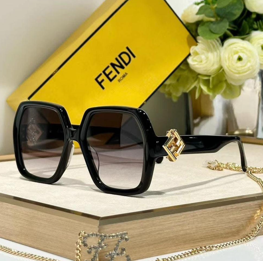 Solaires Fendi Noirs mod 16