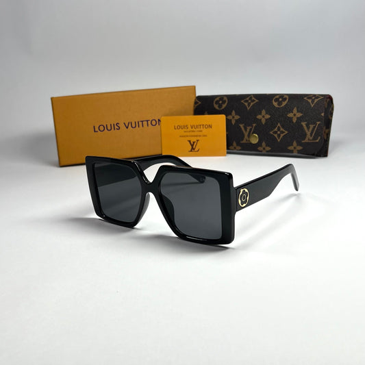 Solaires Louis vuitton pour Femmes Noires 3