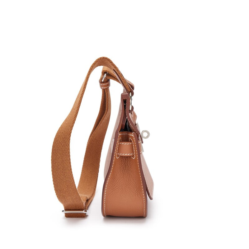 Sac Hermes Marron à Bandoulière avec Boucle de Verrouillage pour Femmes